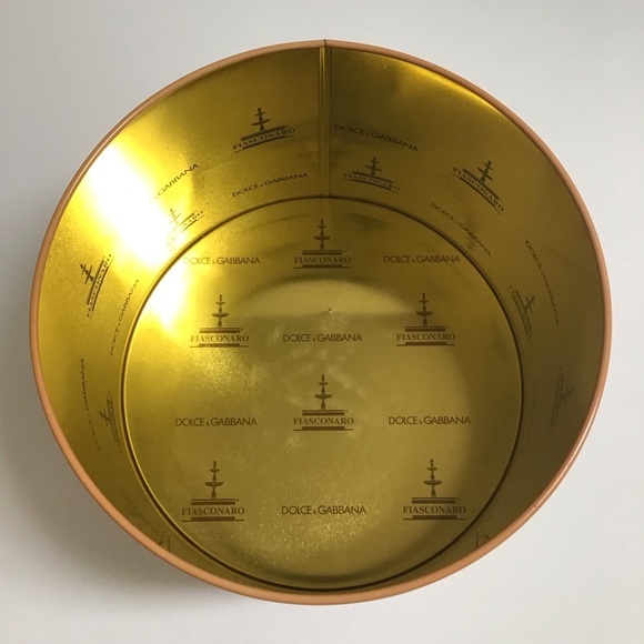 Dolce & Gabbana Tin Made In Italy EMPTY Fiasconaro Panettone LARGE 10” Storage - Picture 3 of 14